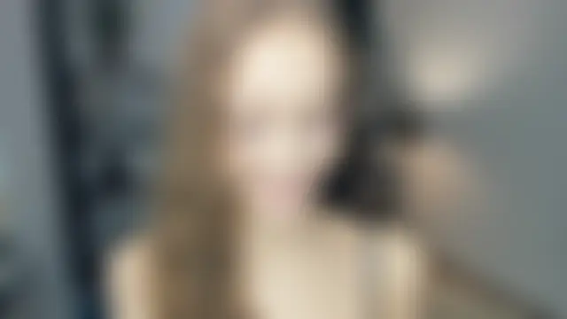 SerrenaAa's Live Sex Cam Show