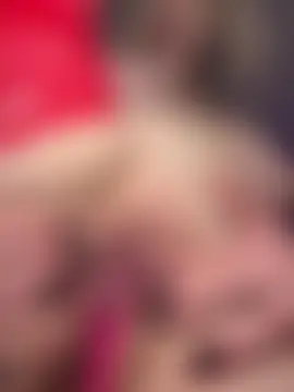 HugeBoobsAlice's Webcam Show