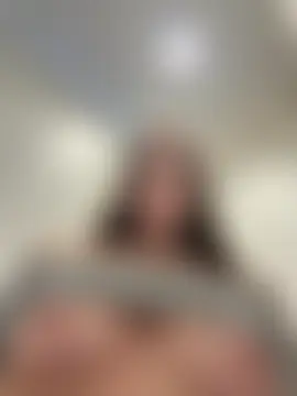 nicole111's Live Sex Cam Show