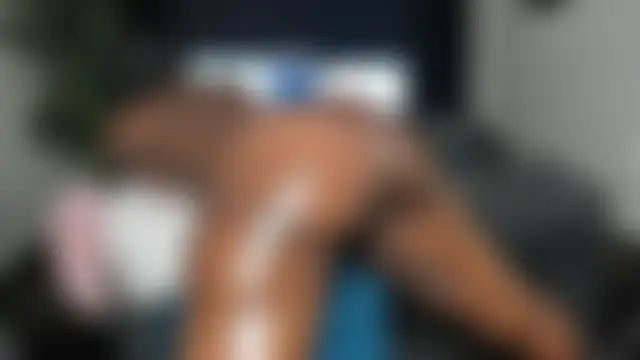 naughty_bigass' Webcam Show