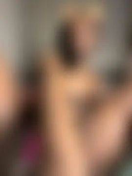 sapphiredadon's Webcam Show