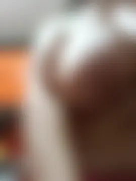 hugebobbs' Live Sex Cam Show