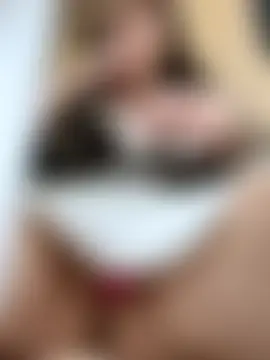 Lina_Away's Webcam Show