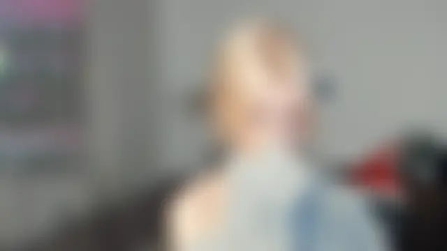 LaureMestler's Webcam Show