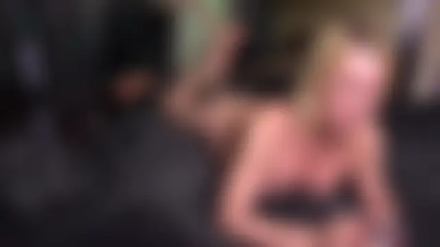 TiffaneyLove's Live Sex Cam Show