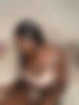 vivienne_rayne's Live Sex Cam Show