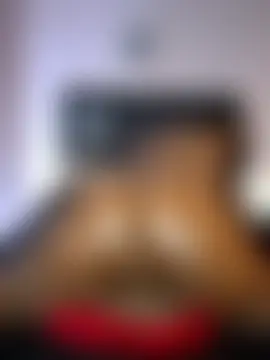 HanaThompson's Webcam Show