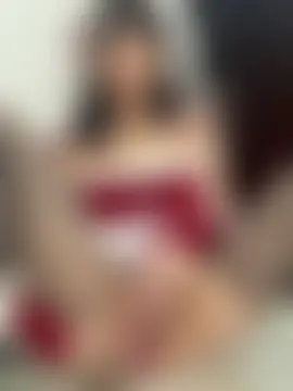 Yiyi-707's Webcam Show