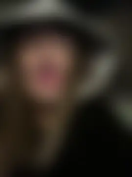 Sophie_Avory's Webcam Show