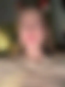 kira_mia's Webcam Show