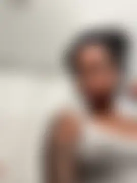 Your_Paris' Live Sex Cam Show