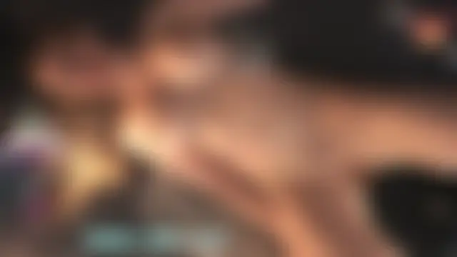 --TwistyLemonSizzle--'s Webcam Show