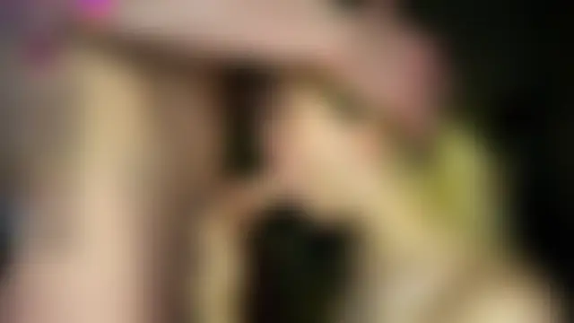 sarah_kurt's Webcam Show