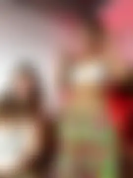 Katee_Jones' Live Sex Cam Show