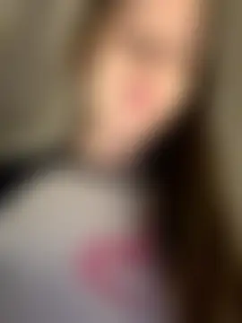 HornyGirlH's Live Sex Cam Show