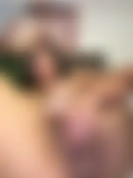 SQUIRTINGQUEEN11's Webcam Show