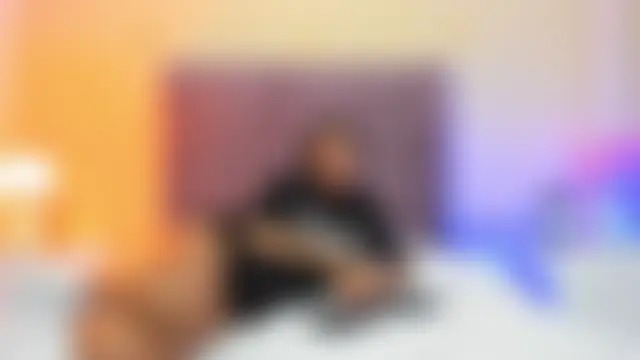 Kiaraa_y_Her_Crazy's Webcam Show