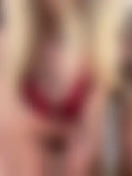 SweetCupcaks' Live Sex Cam Show