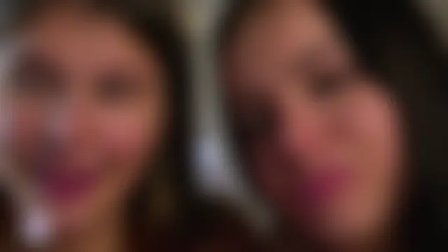 vivid_girls_vg's Webcam Show