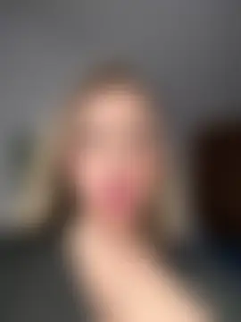 Alirawrz's Live Sex Cam Show