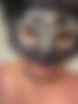 Bella_Luna18's Live Sex Cam Show