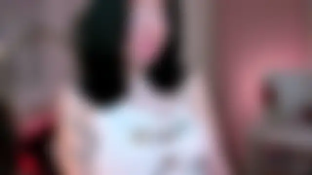 lilithlunna's Live Sex Cam Show