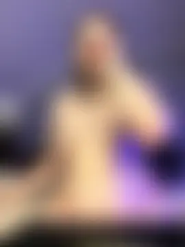 YunnaTyan's Live Sex Cam Show