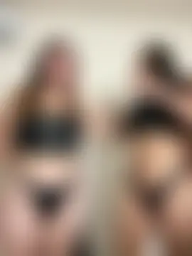 Sweet_vicky_hot's Webcam Show