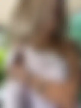 MystiqueXXX's Webcam Show