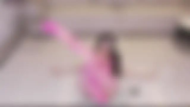 Bella-999's Webcam Show