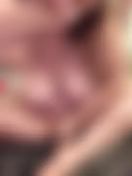 Faidraishere's Live Sex Cam Show