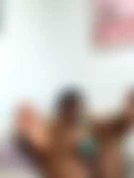 Liyah_19's Webcam Show