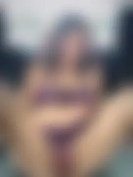 YourQueen18's Webcam Show