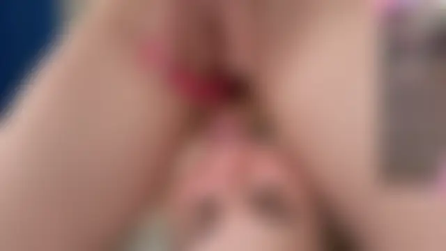 Brilliant-Kiss' Webcam Show