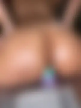 Kiki_hammyy's Live Sex Cam Show