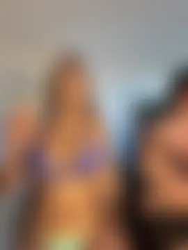 iam_sofia__'s Webcam Show