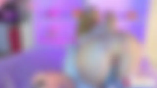 ChiaraLewis' Live Sex Cam Show