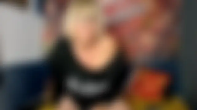 NAWTYClassyBritMILF's Live Sex Cam Show