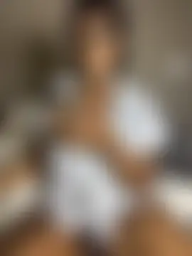 Moonzy77's Webcam Show