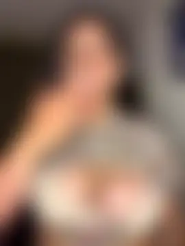 Amyy_1's Webcam Show