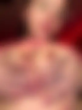 QueenNuttCollector's Webcam Show