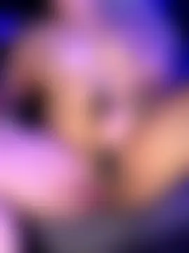 kimmiakiss22's Webcam Show