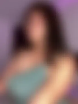 MiaAlarie's Live Sex Cam Show