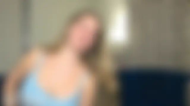 boomboomr00m's Webcam Show