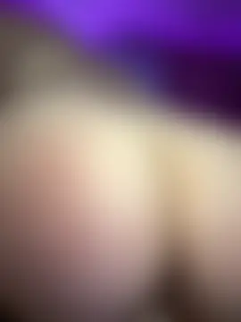 HugeBoobsAlice's Webcam Show