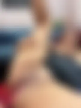 Suyin_squirt22's Live Sex Cam Show