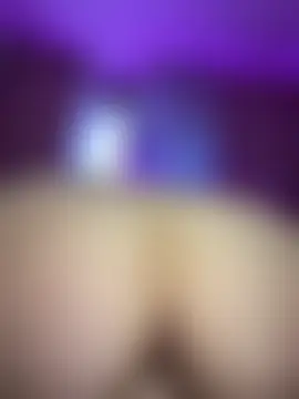 HugeBoobsAlice's Webcam Show