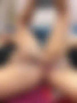 Suyin_squirt22's Live Sex Cam Show