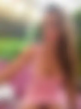 Bella-Grace's Live Sex Cam Show