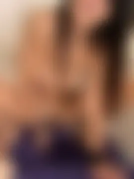 EmySkinny85's Live Sex Cam Show